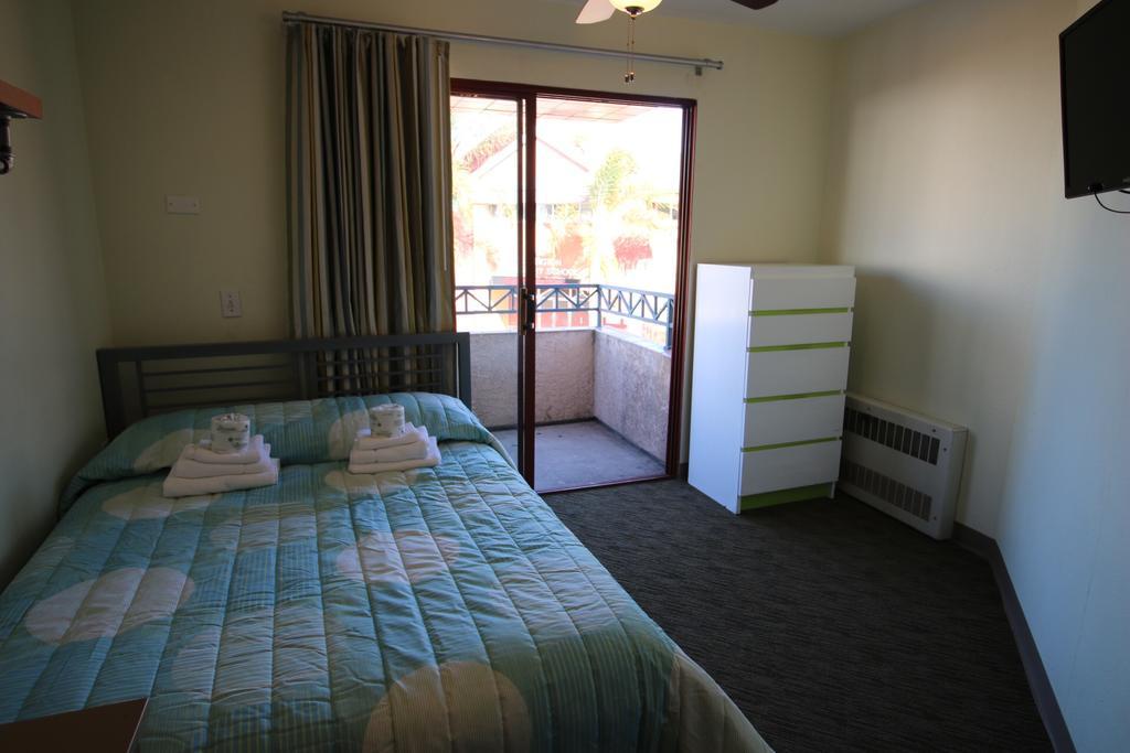 Vantaggio Suites San Diego Buitenkant foto