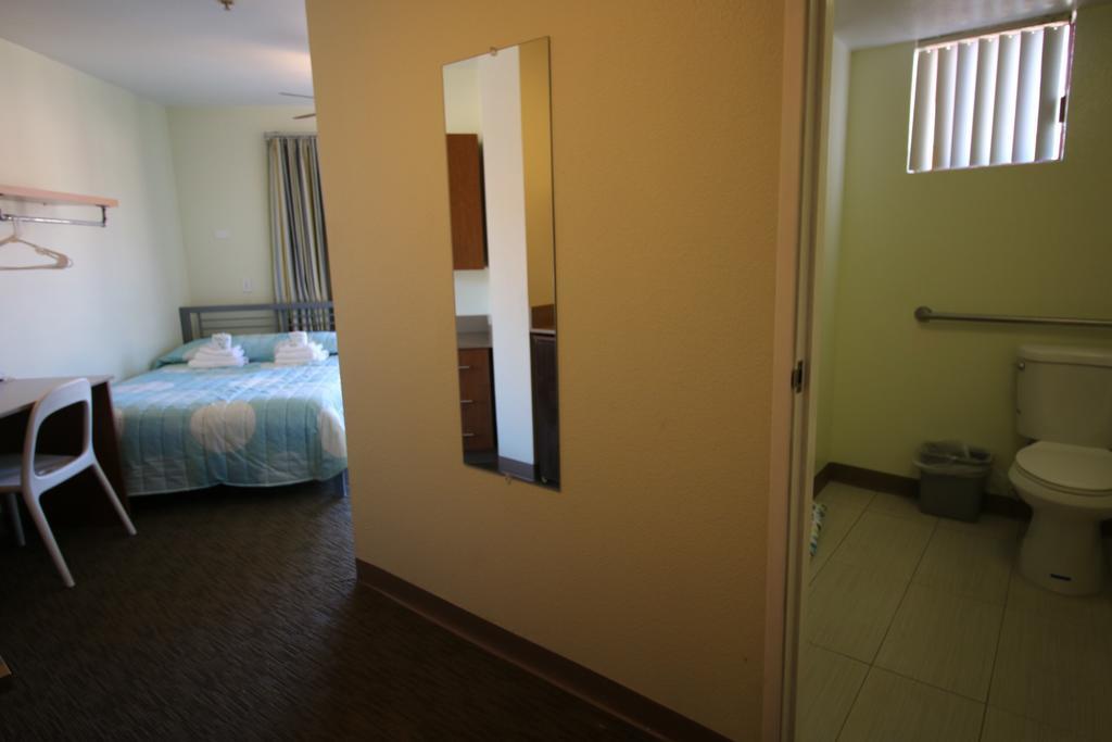 Vantaggio Suites San Diego Buitenkant foto